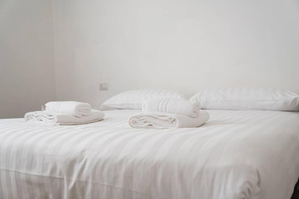 Mico 1 Bedroom Apartment - Youhosty Milano Exterior foto